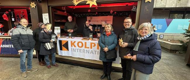Weihnachtsmarkt am Roncalliplatz Gruppenfoto