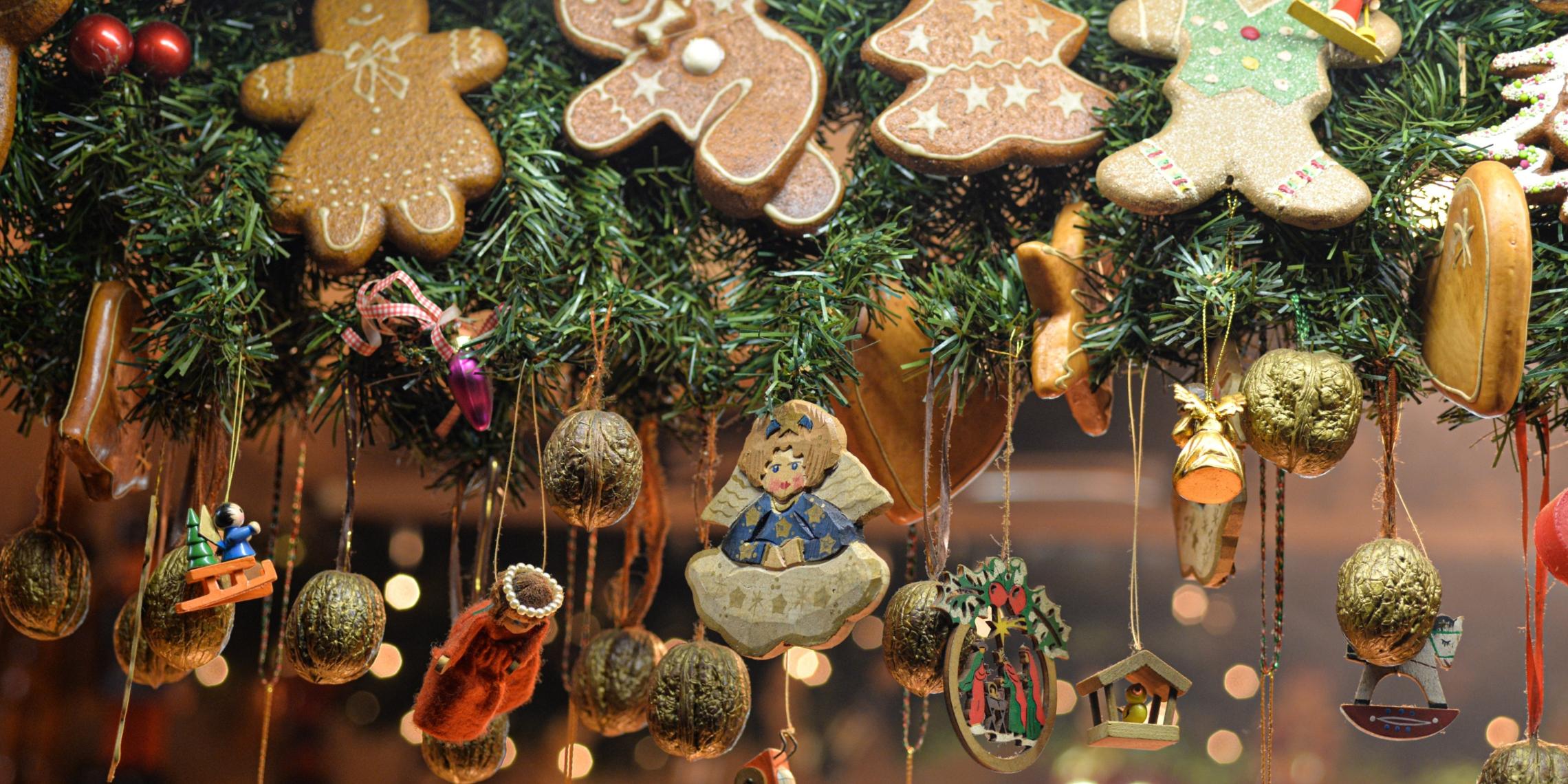 wal_172619-christmas-5705046