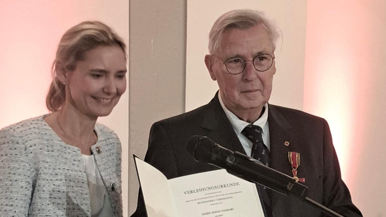 Bernd Tondorf erhält das Bundesverdienstkreuz